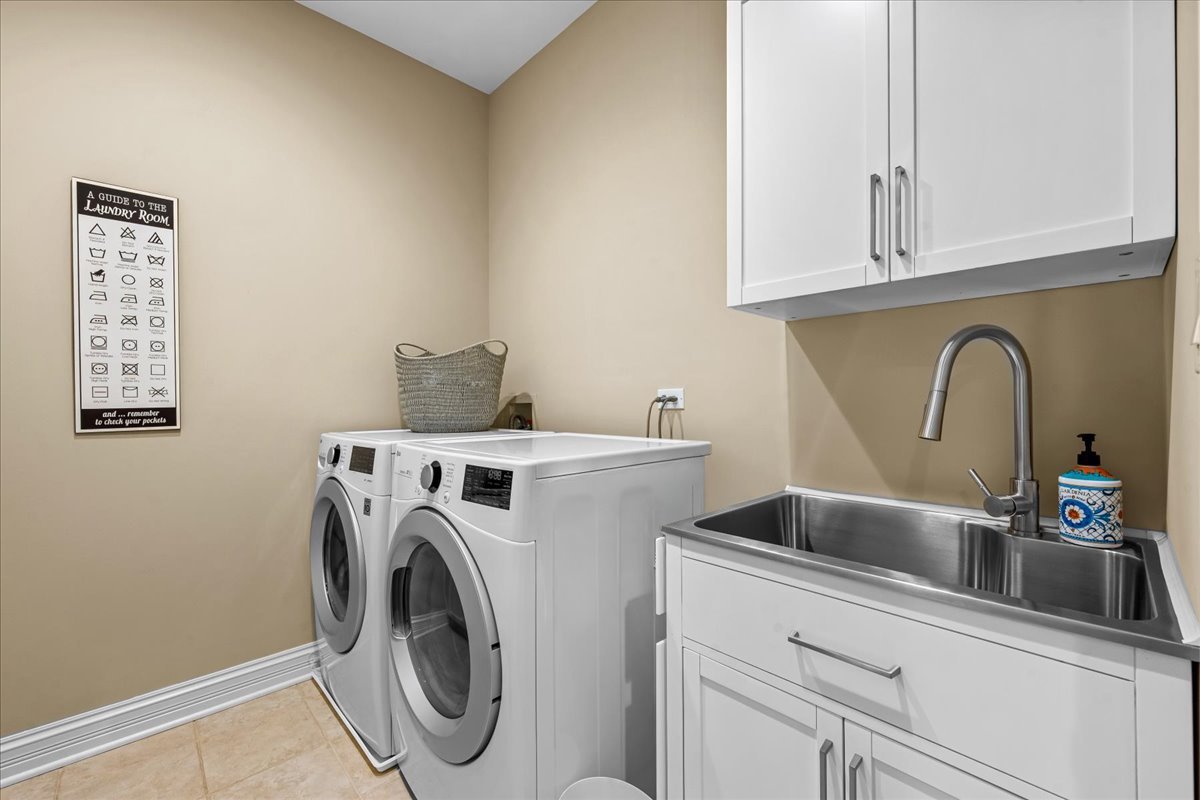 930 Central Avenue Unit: 930