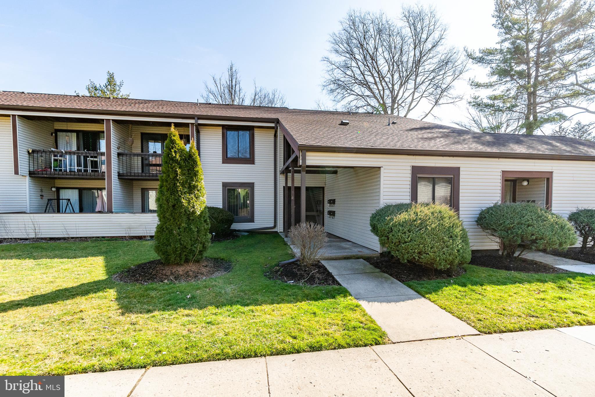 10 AVON DRIVE Q