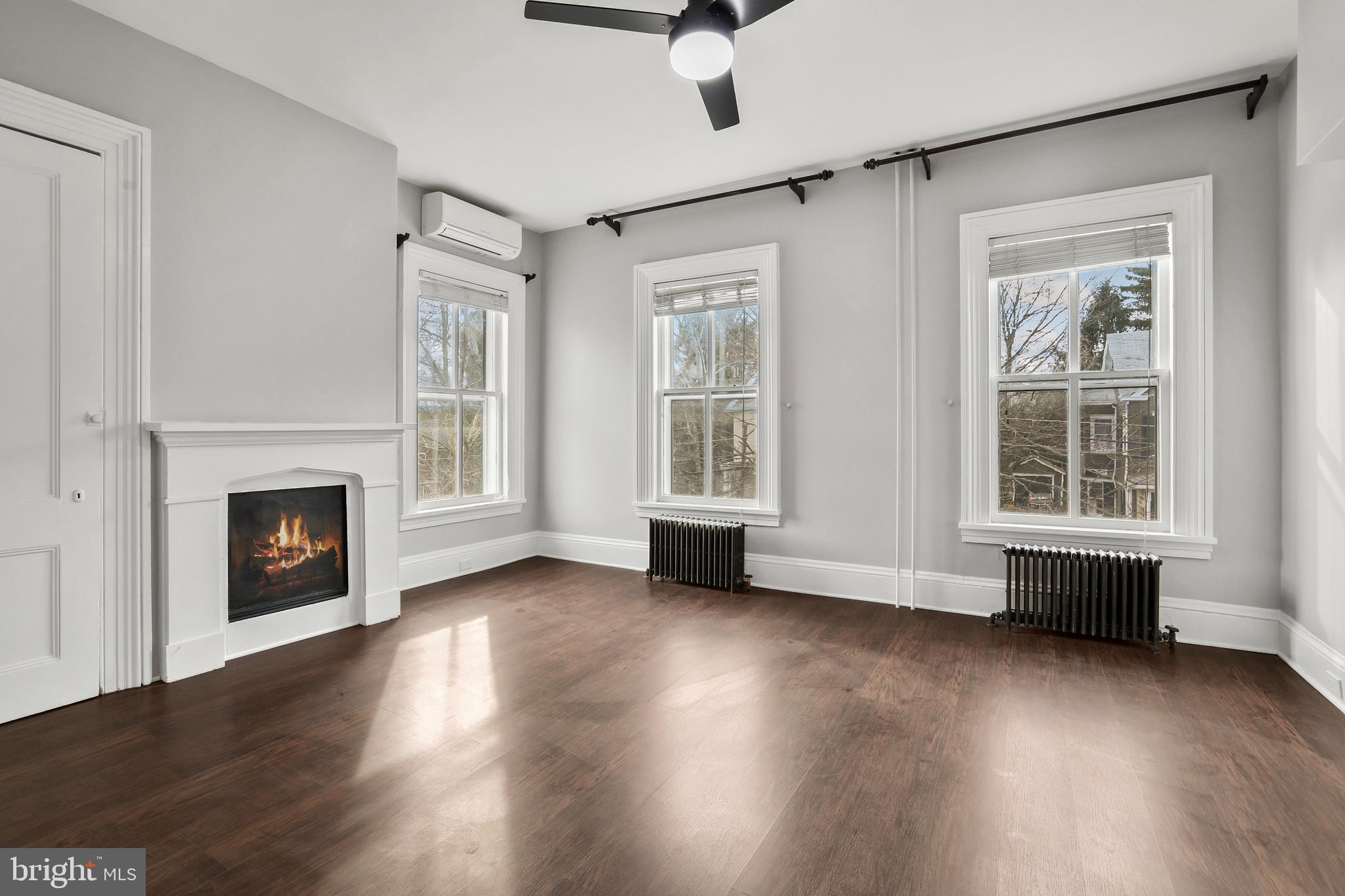 14 MURRAY PLACE B