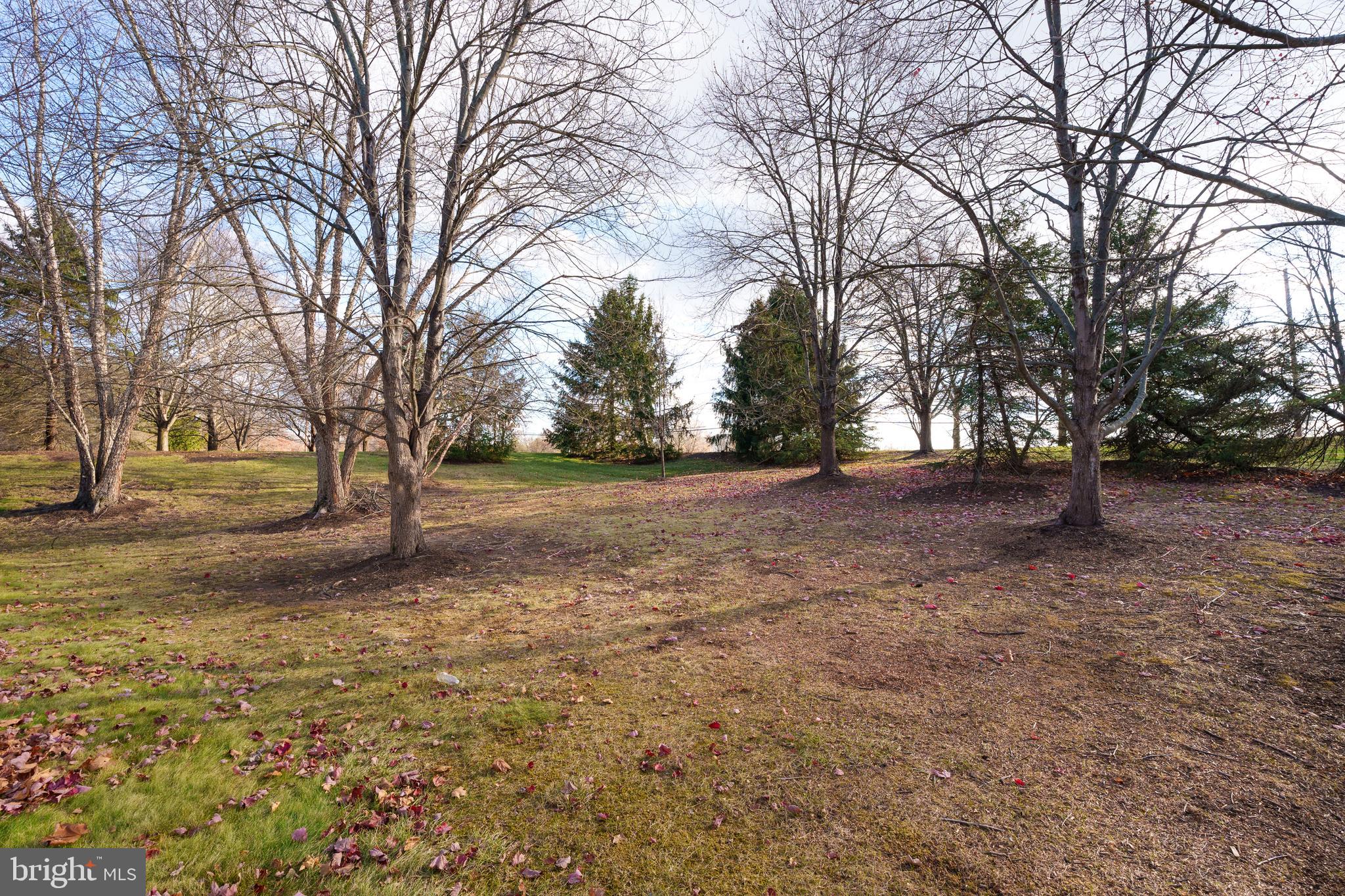 3 WINDSOR POND ROAD