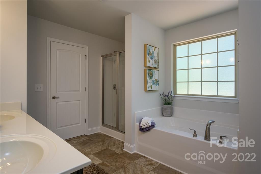 144 Charles Farm Drive Unit: 47
