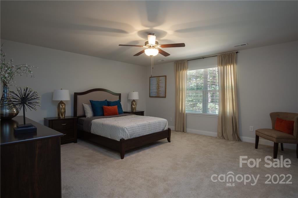 144 Charles Farm Drive Unit: 47