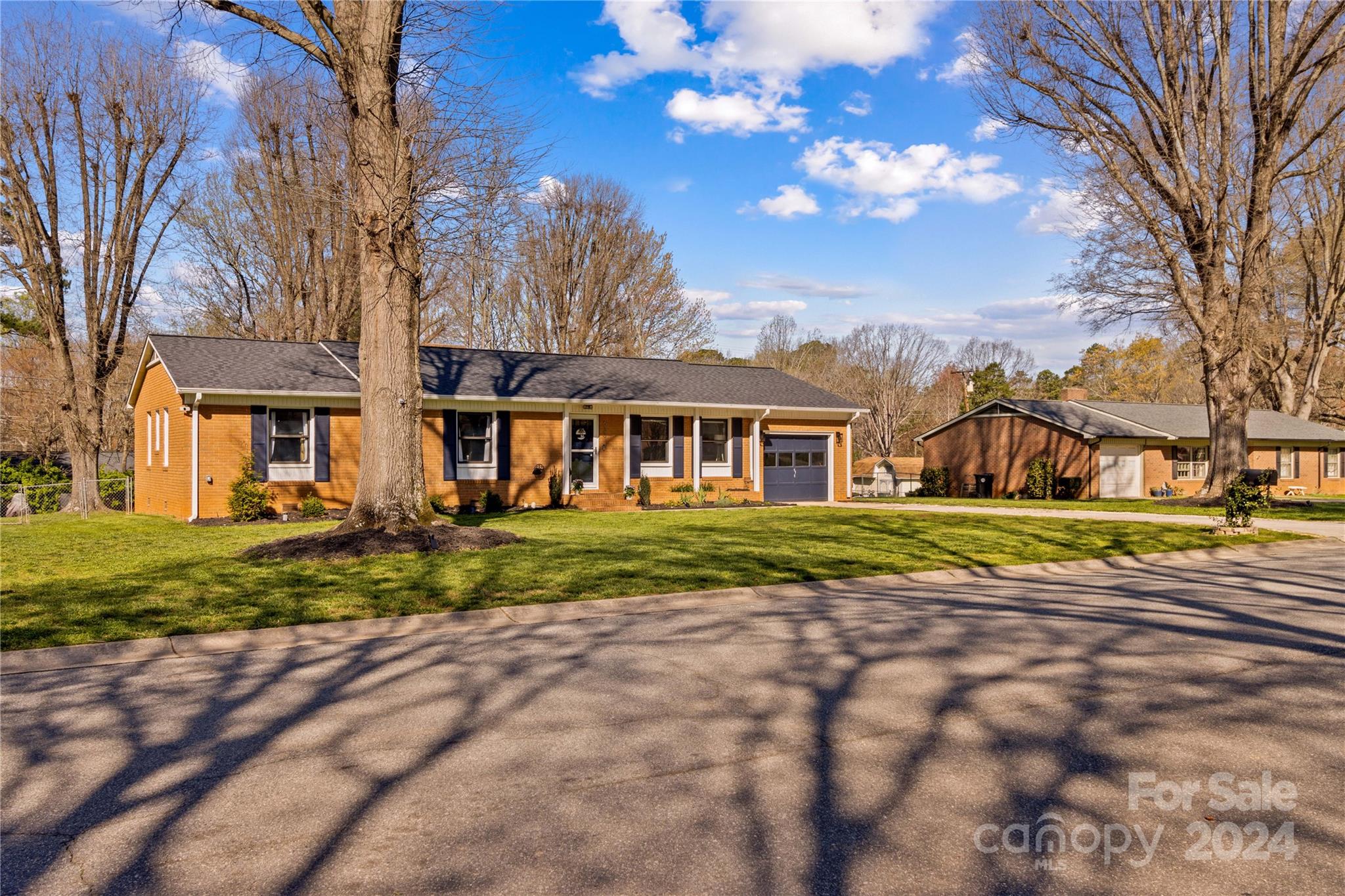 633 Briarwood Drive