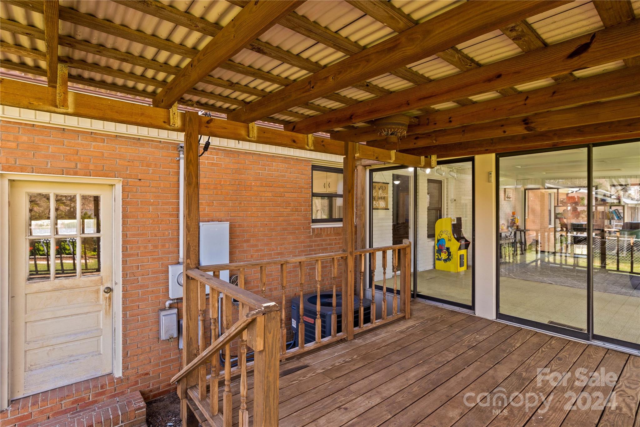 633 Briarwood Drive