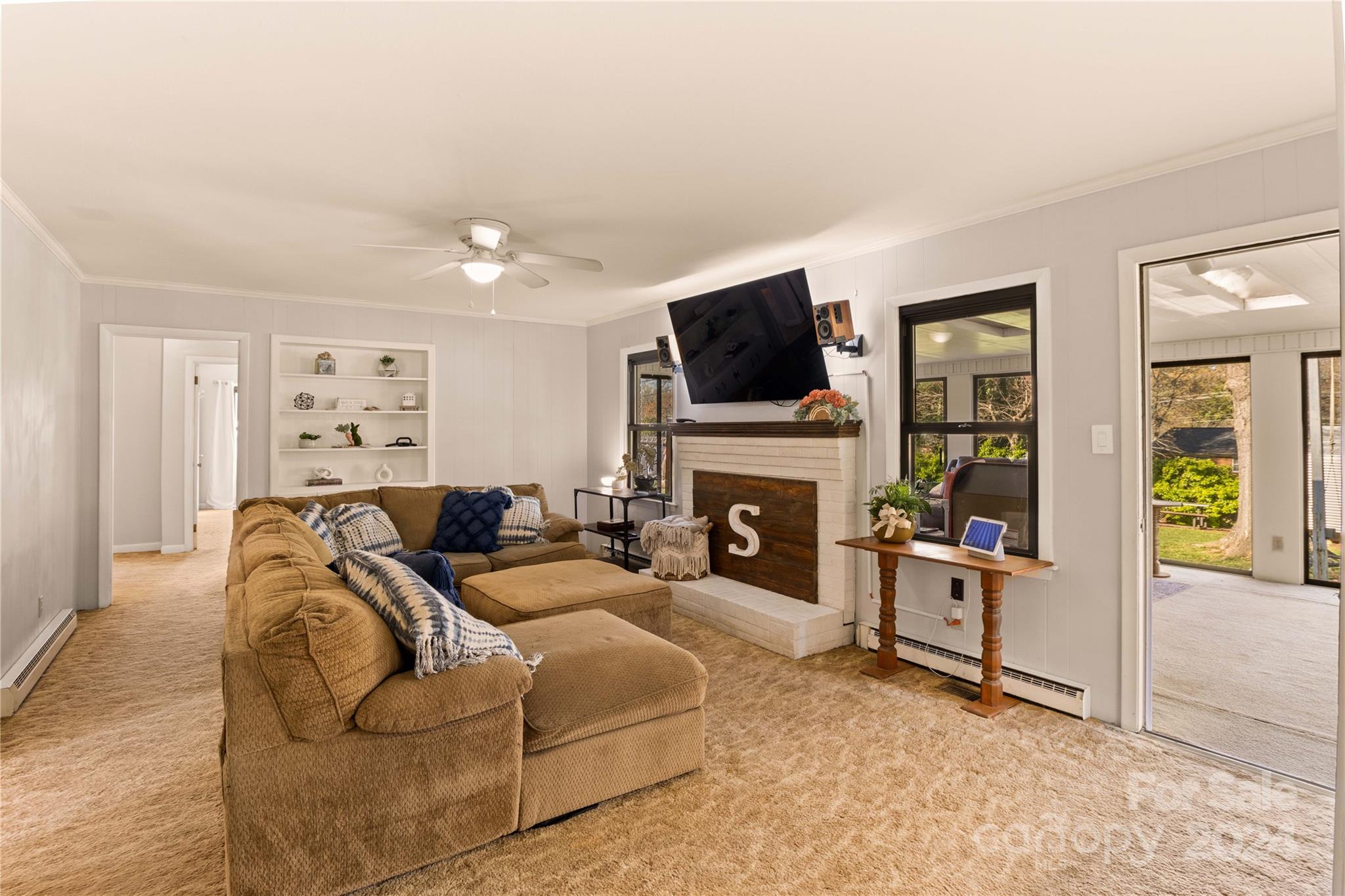 633 Briarwood Drive