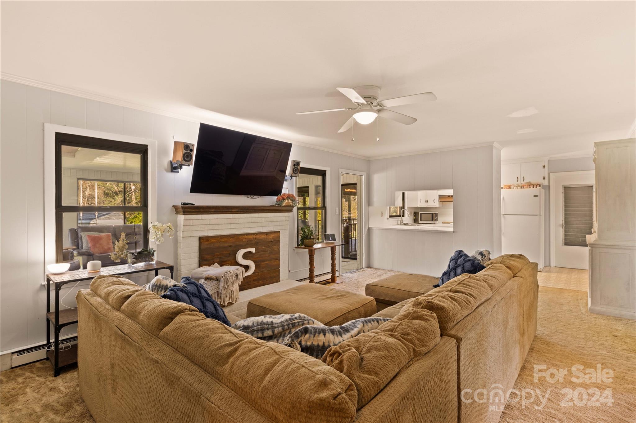 633 Briarwood Drive