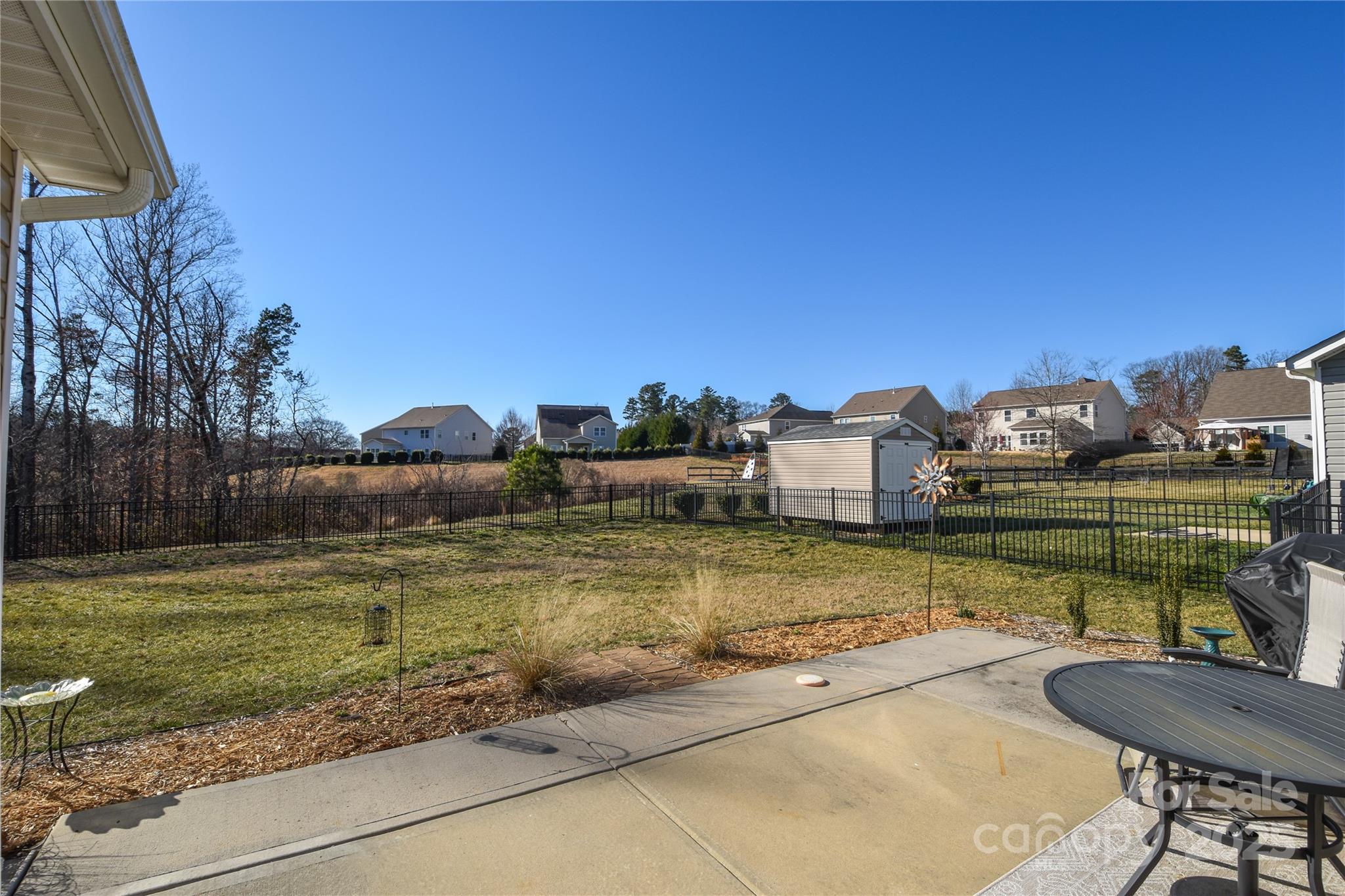116 Paradise Hills Circle