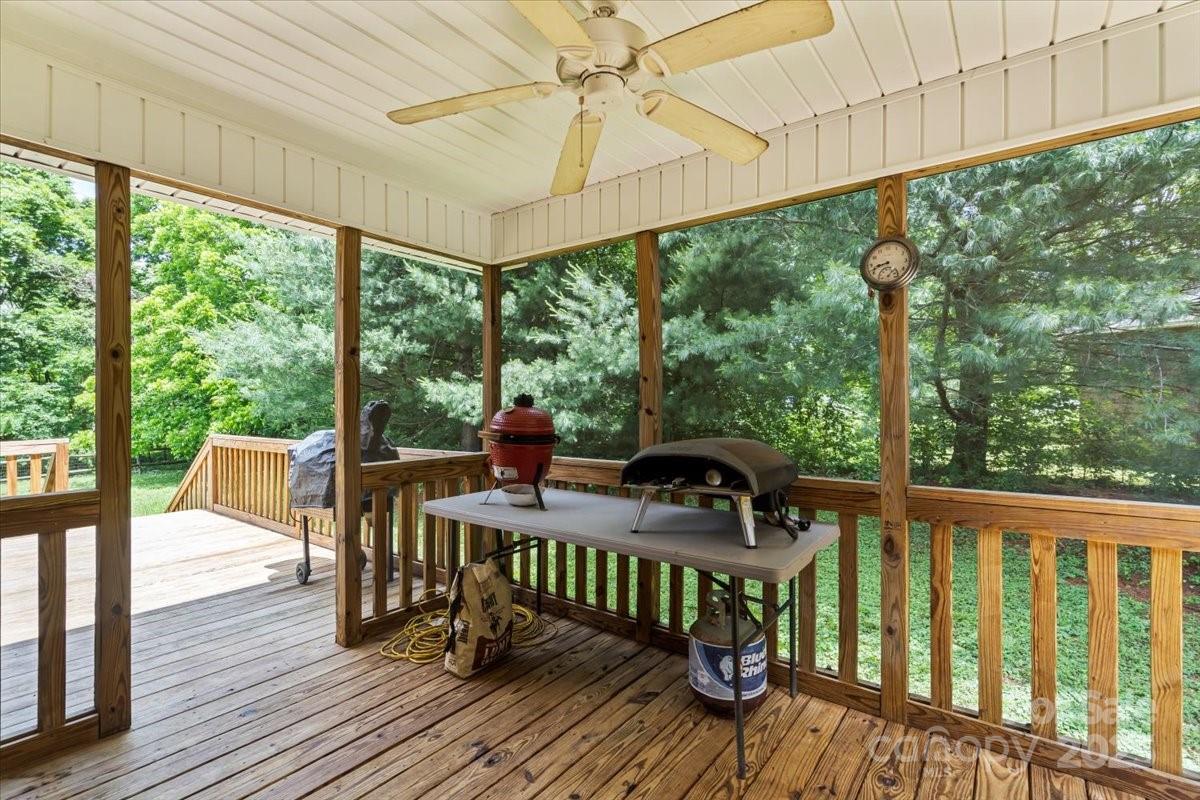 112 Chasse Court