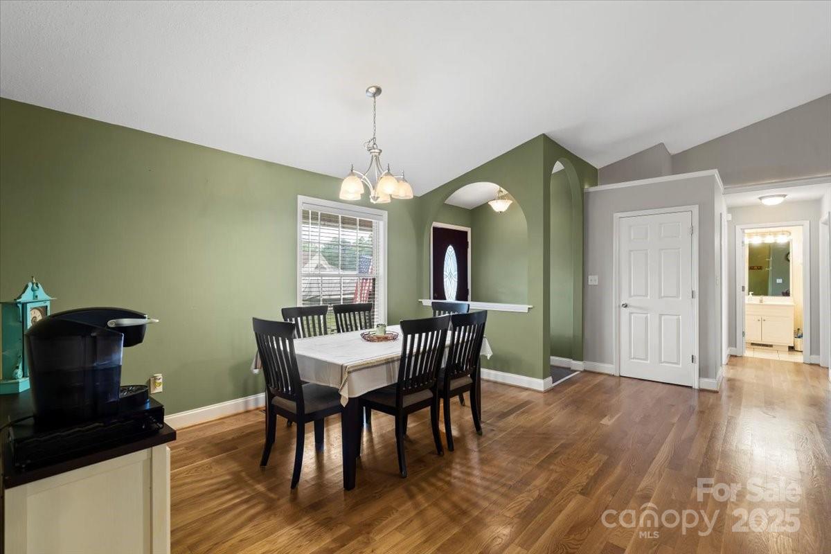 112 Chasse Court