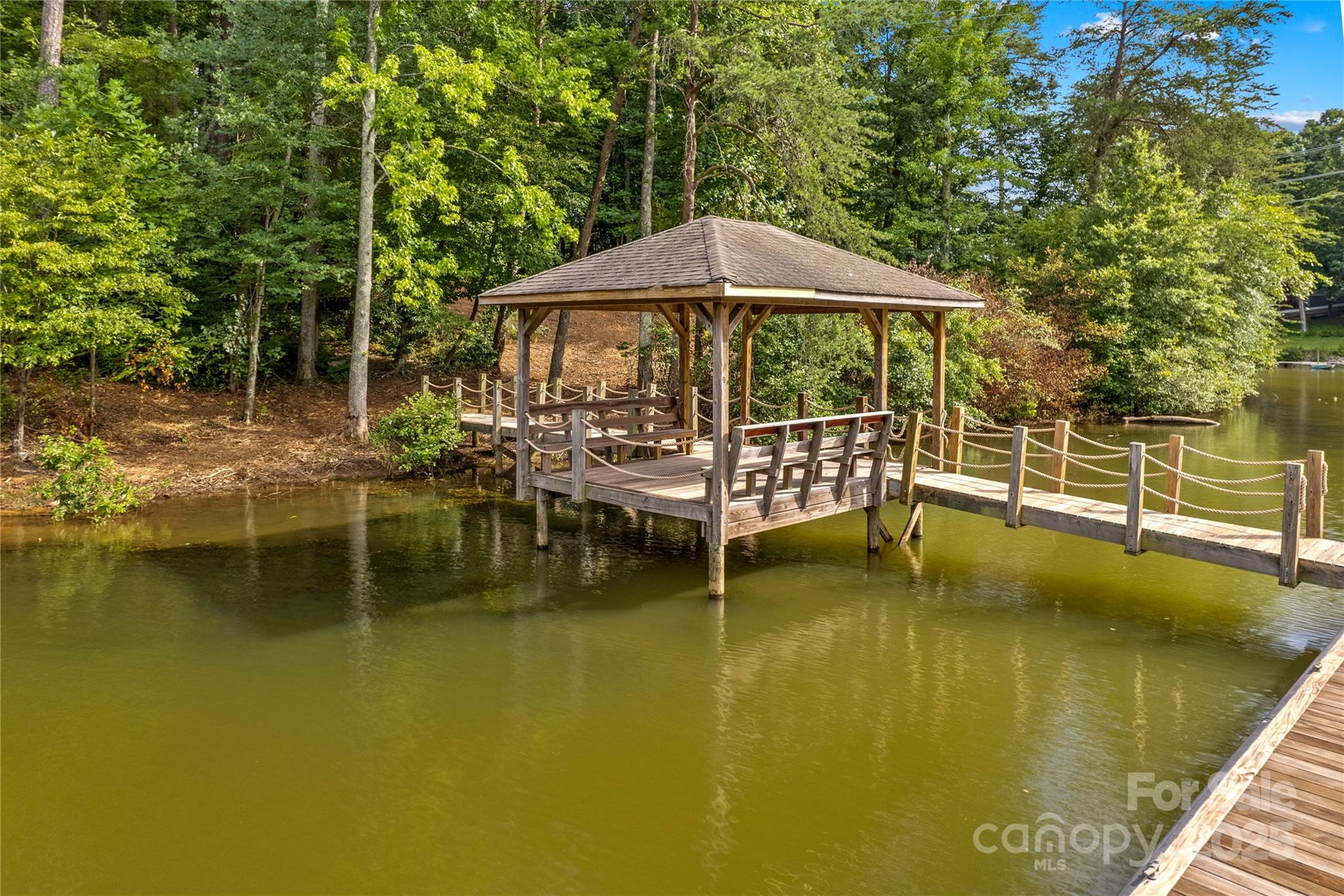 6644 Goose Point Drive