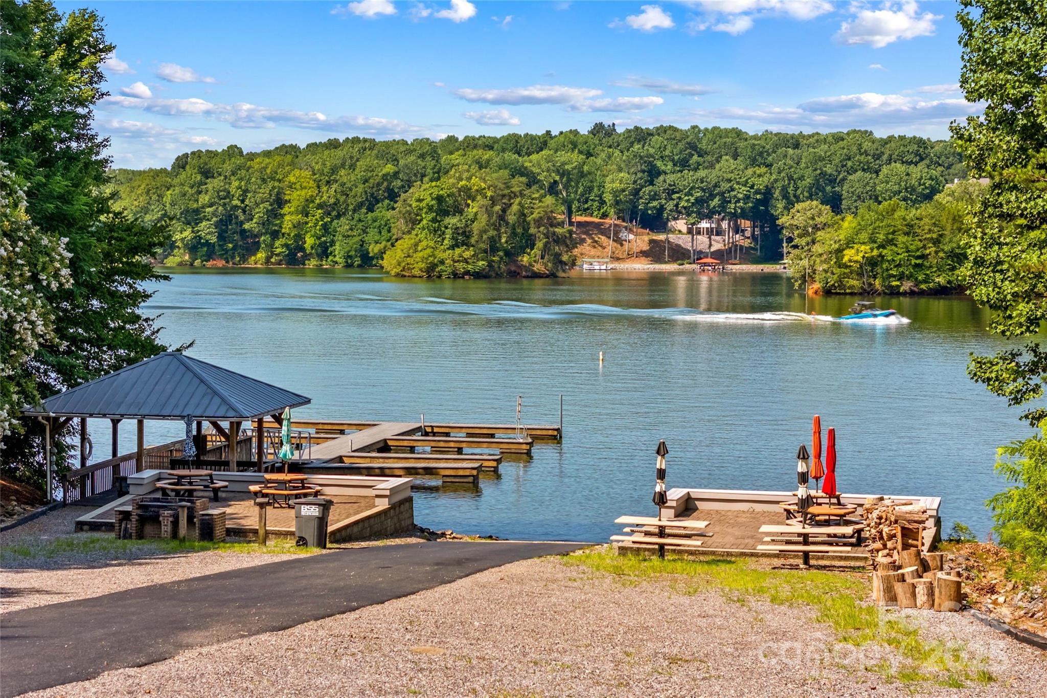 00 N Harbor Watch Drive Unit: 157