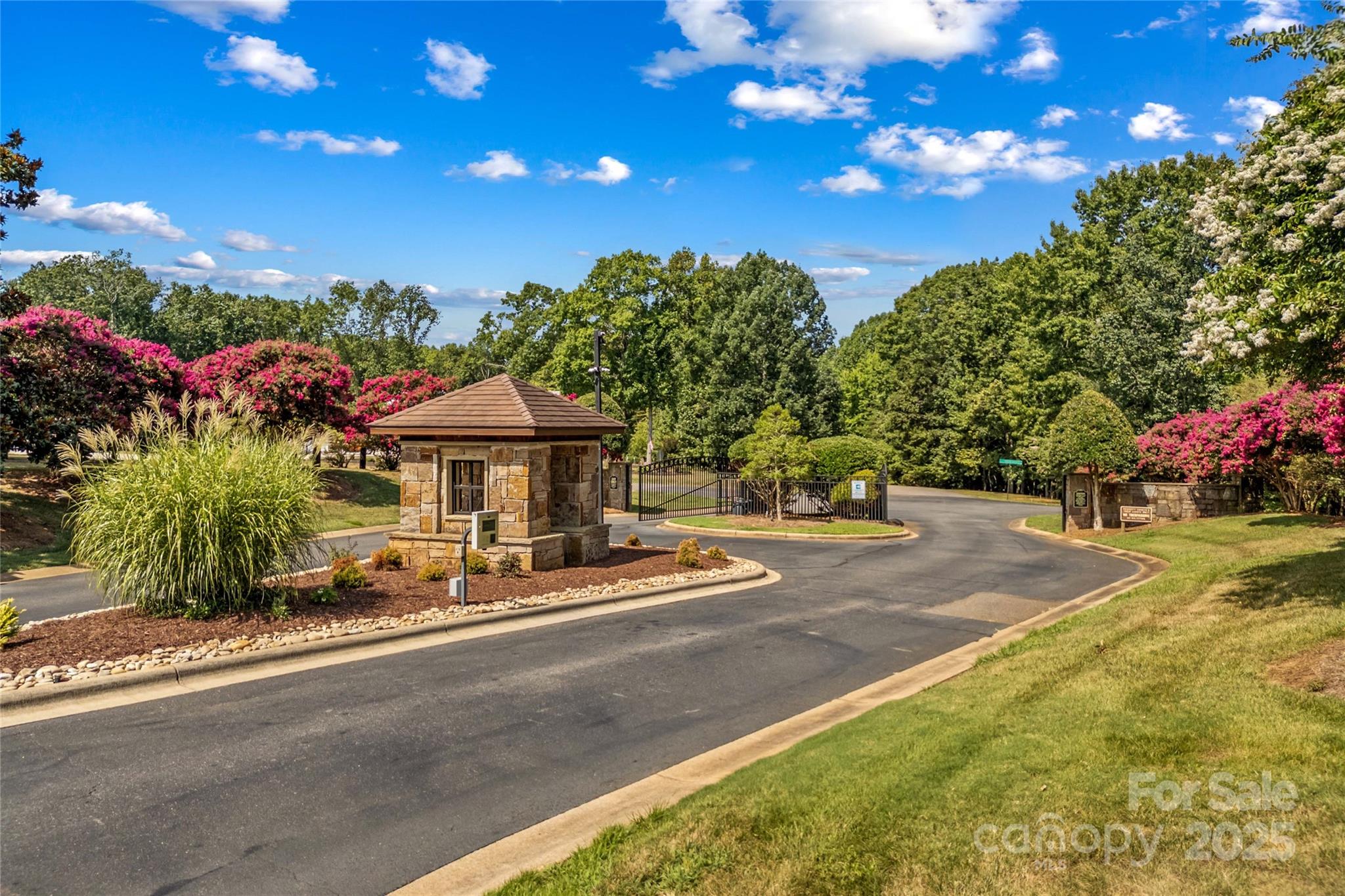 00 N Harbor Watch Drive Unit: 157