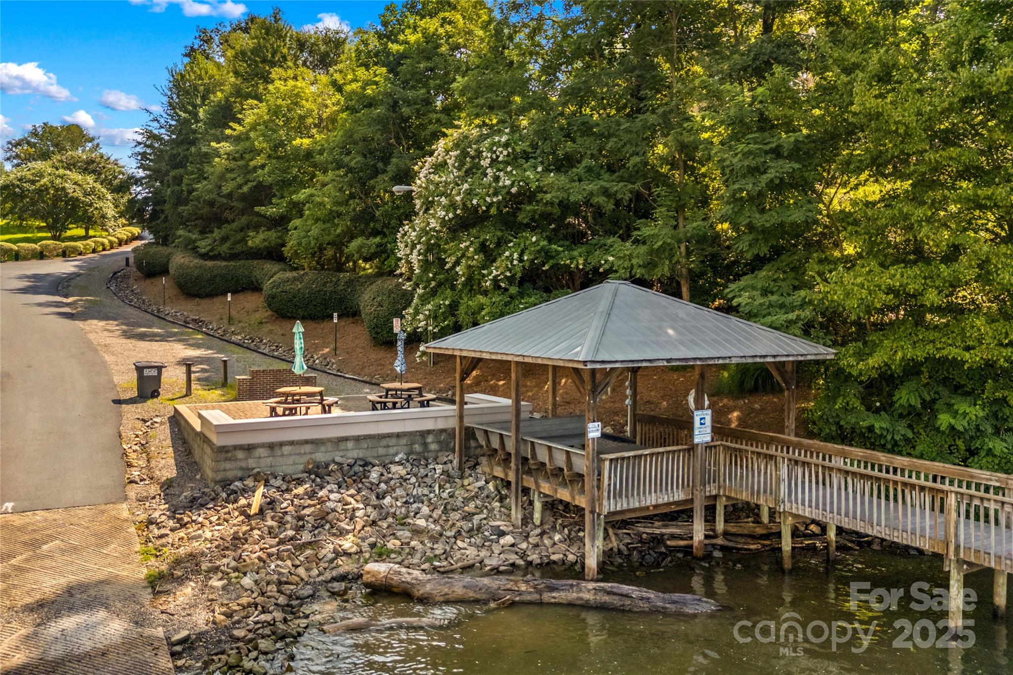 00 N Harbor Watch Drive Unit: 157