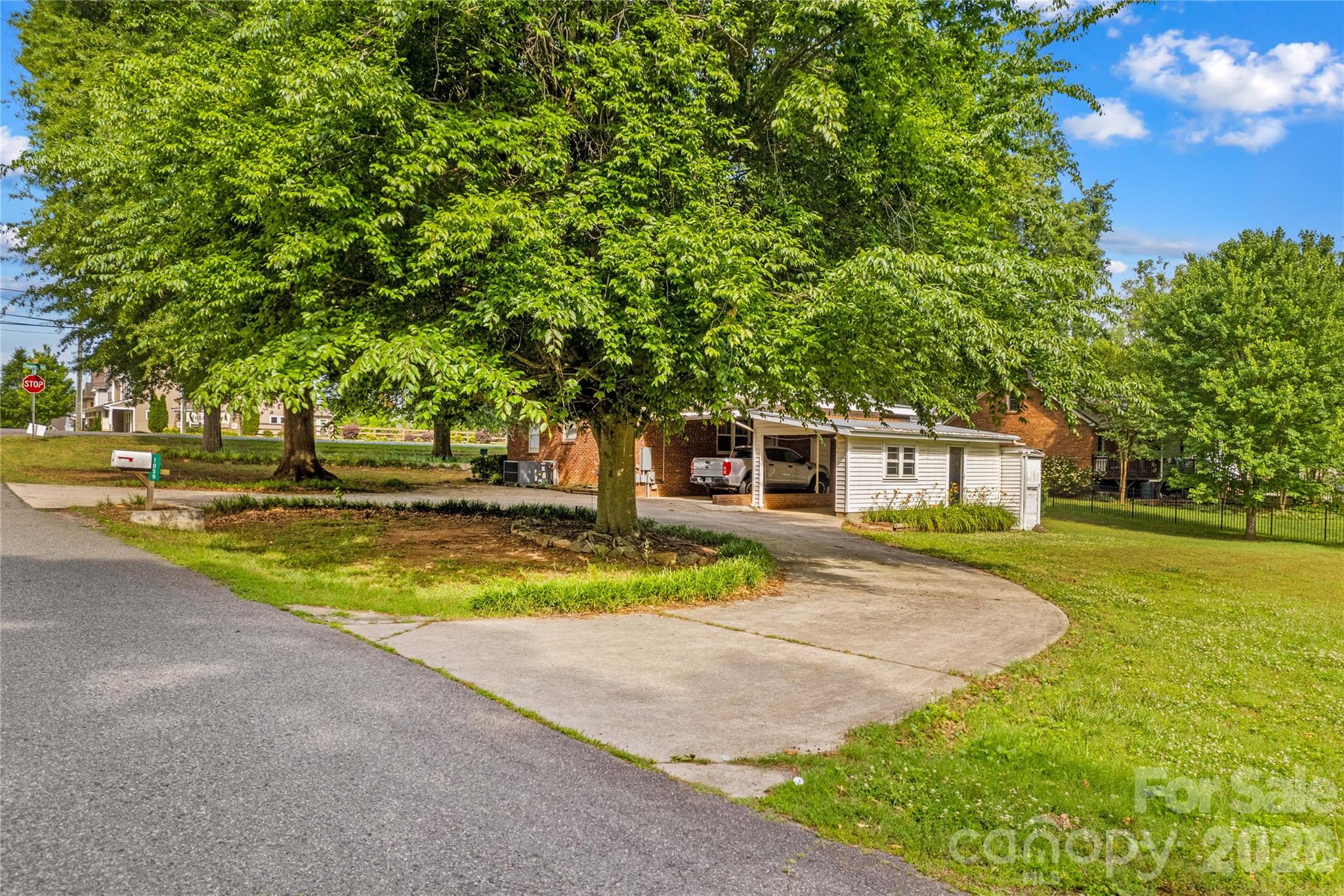 1059 Shearers Road