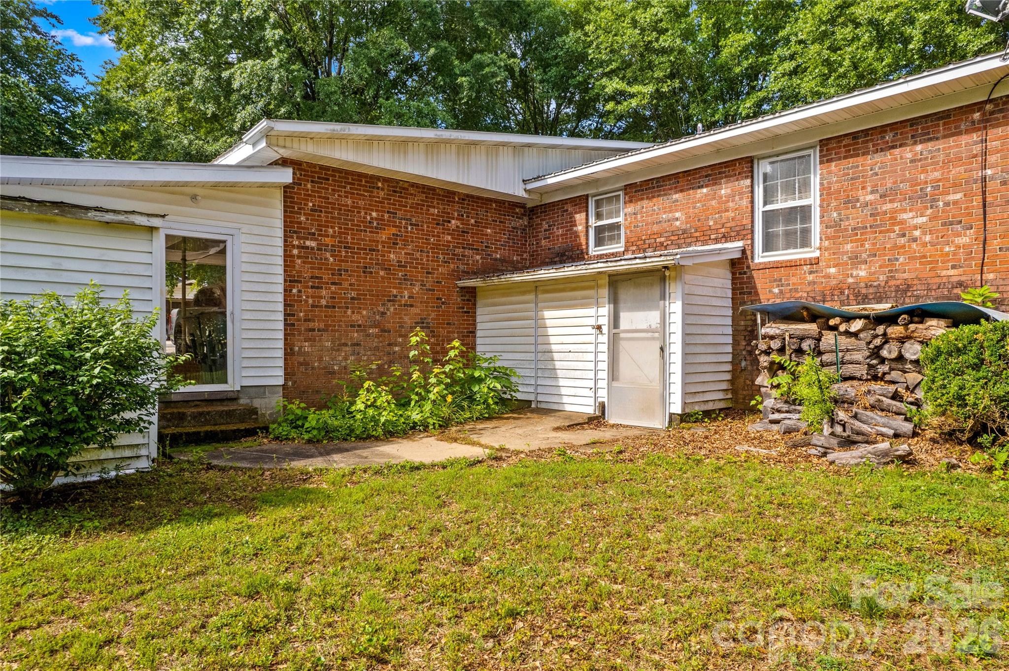 1059 Shearers Road