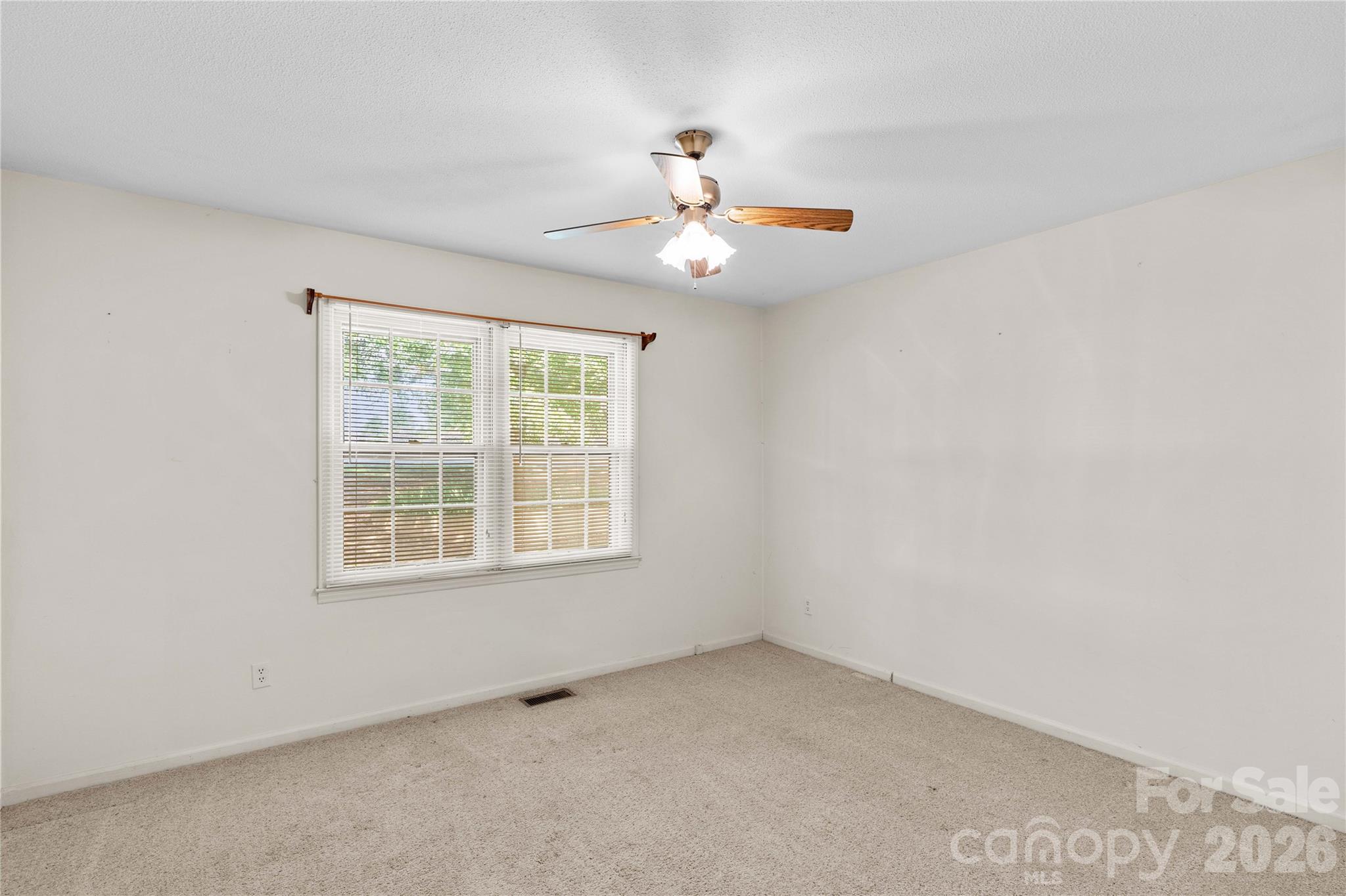 1059 Shearers Road