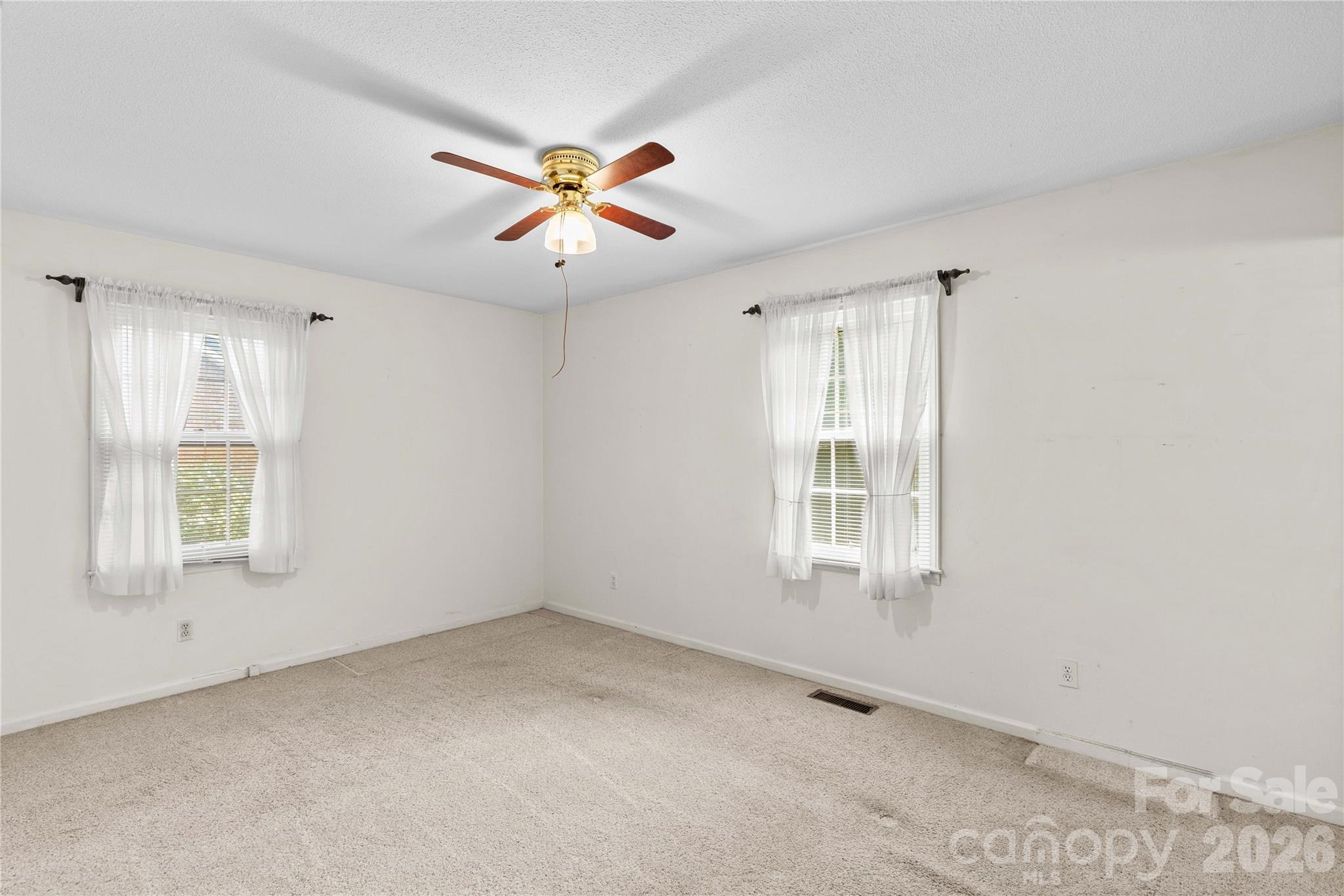 1059 Shearers Road