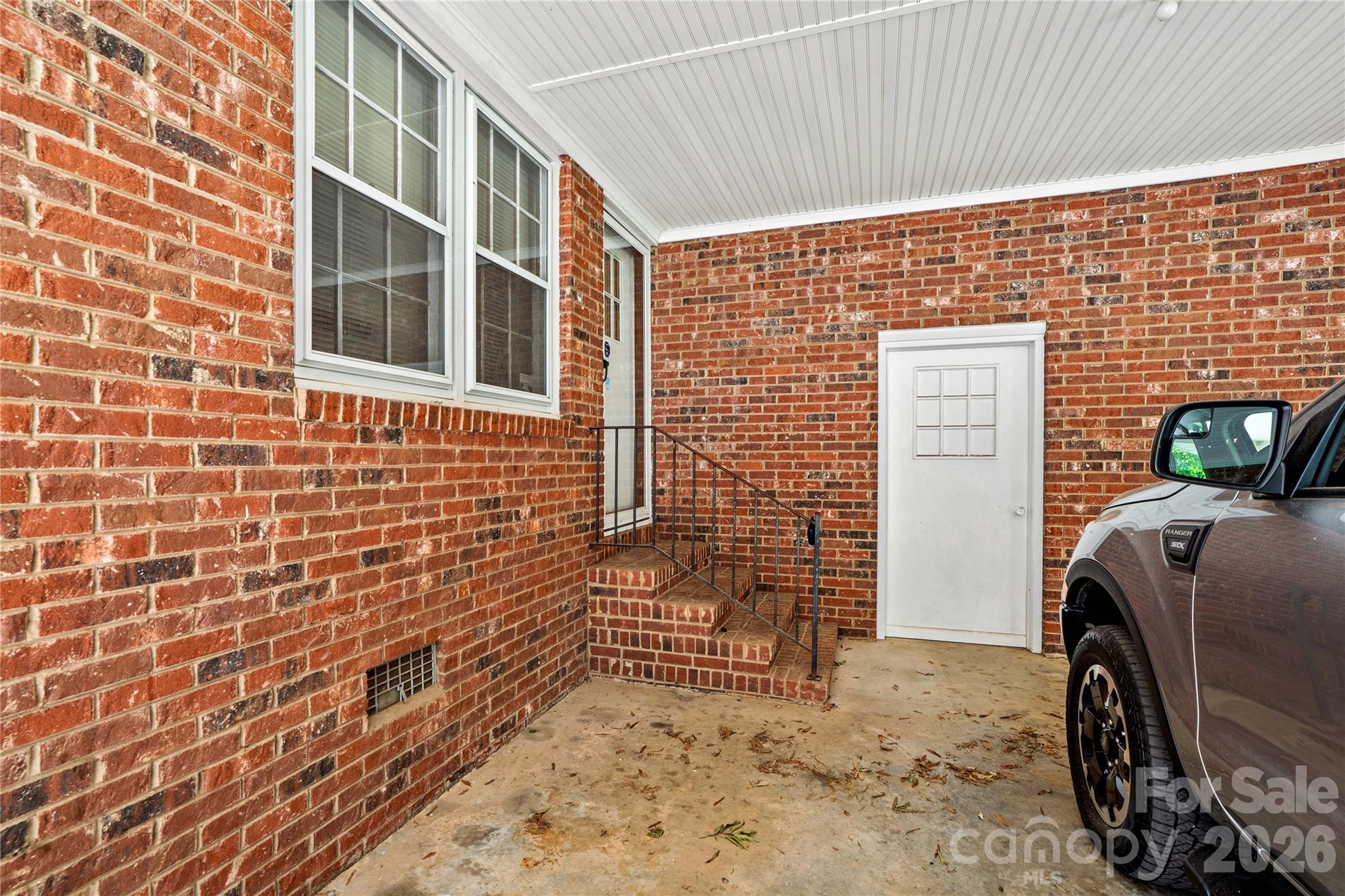 1059 Shearers Road