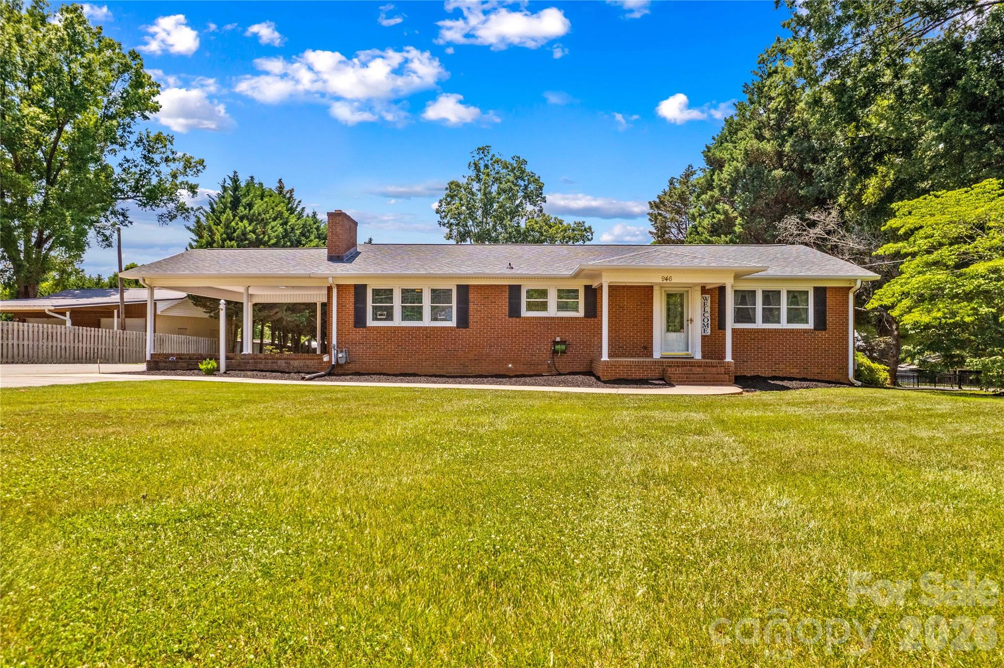 946 Shearers Road