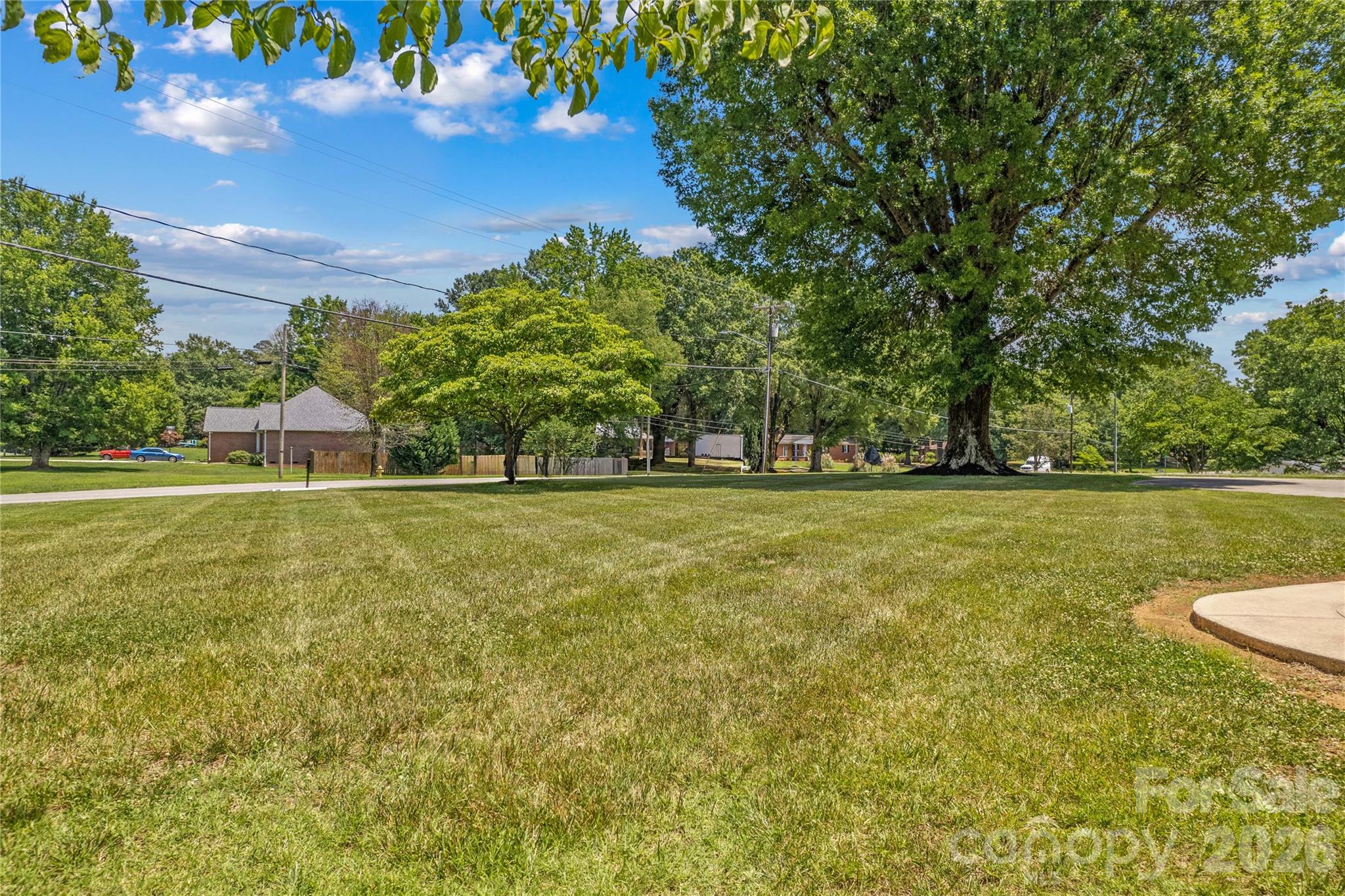 946 Shearers Road