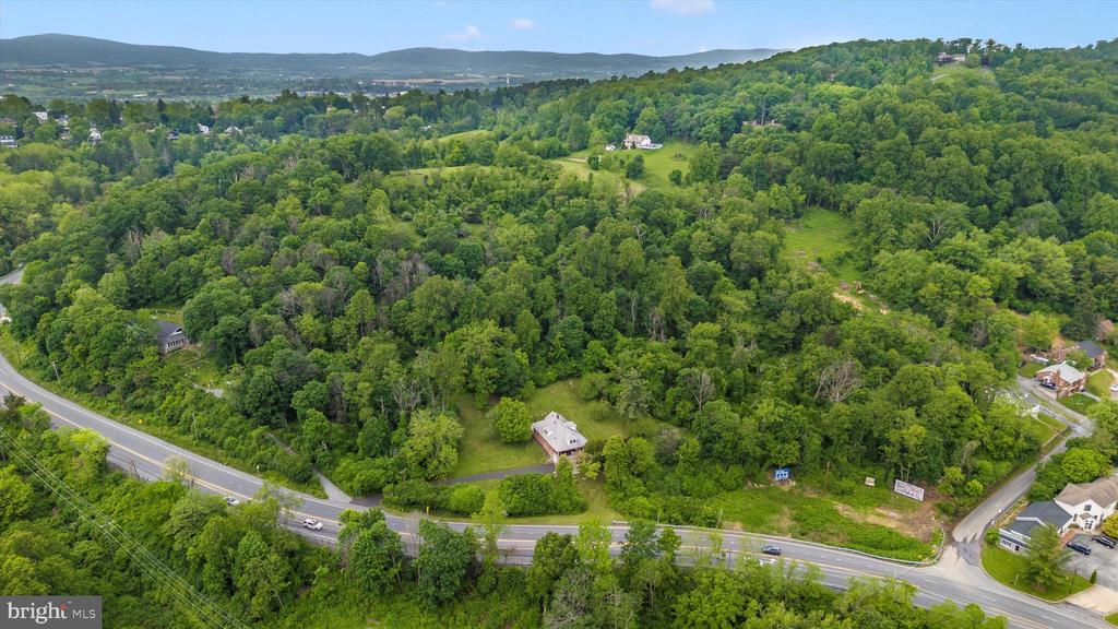 EDGEMONT ROAD