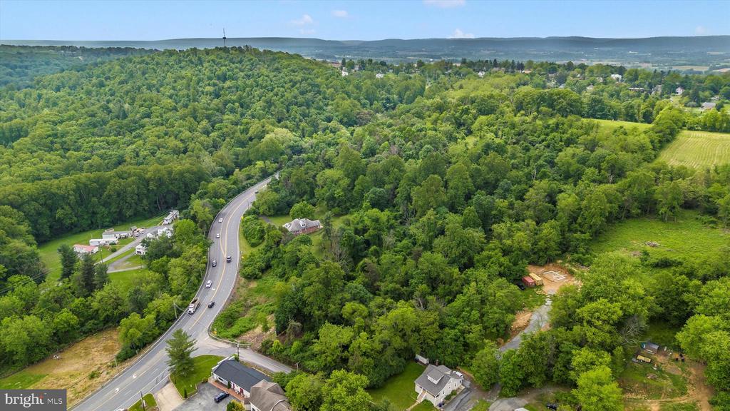 EDGEMONT ROAD