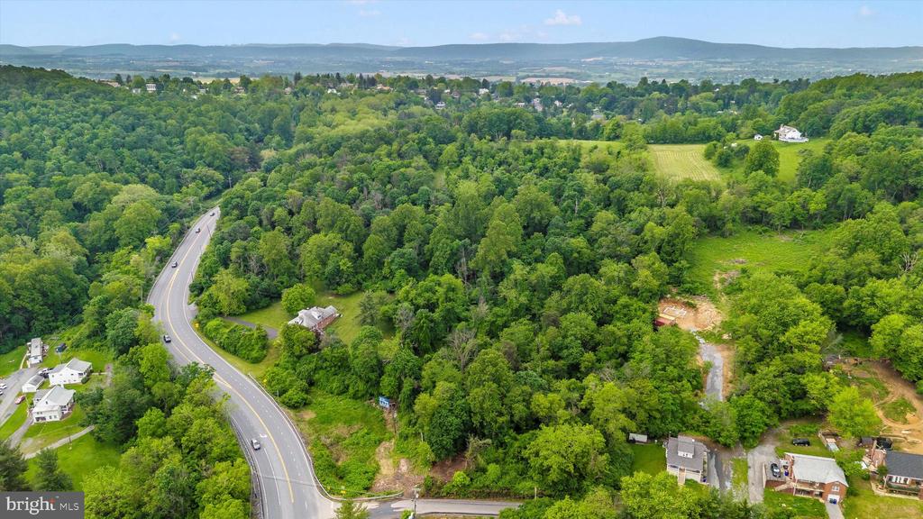 EDGEMONT ROAD