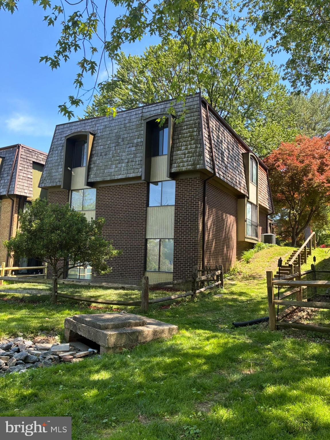 9537 FERN HOLLOW WAY