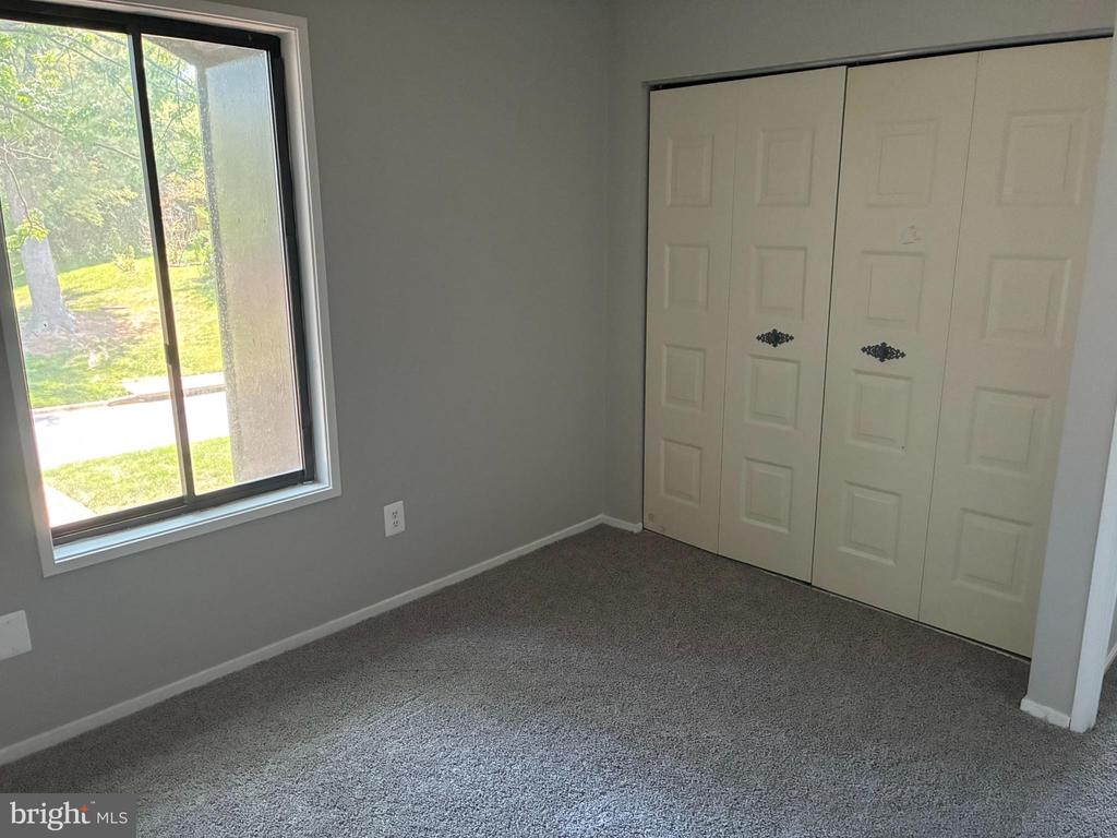 9537 FERN HOLLOW WAY