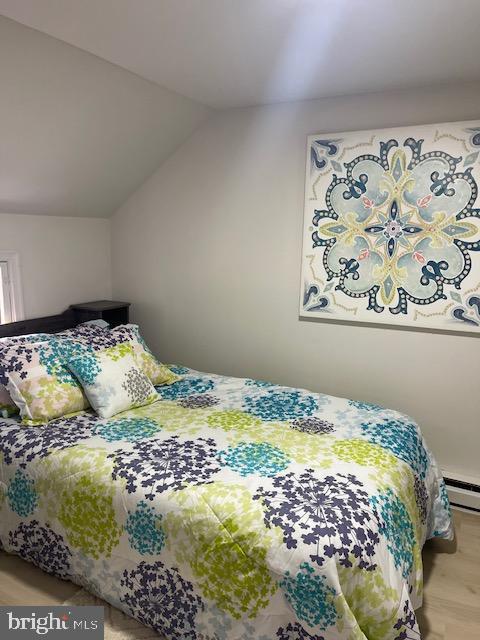 120-122 E Pall Mall St