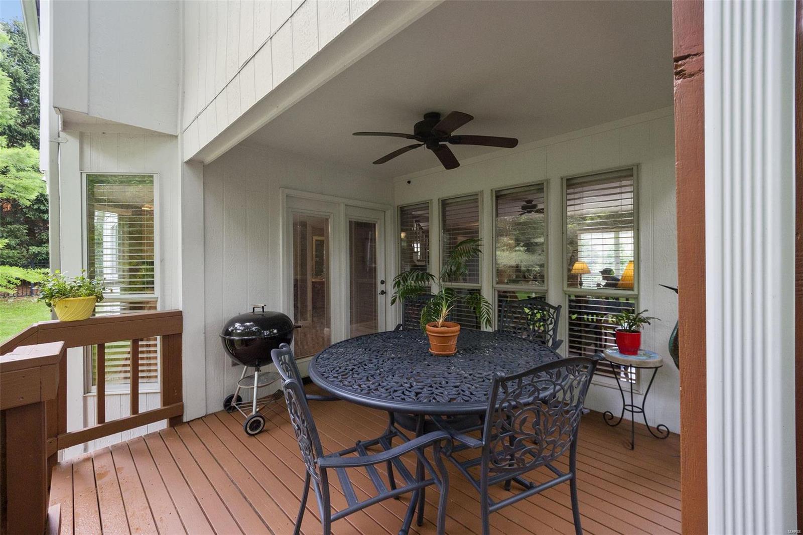 2426 Forest Leaf Parkway
