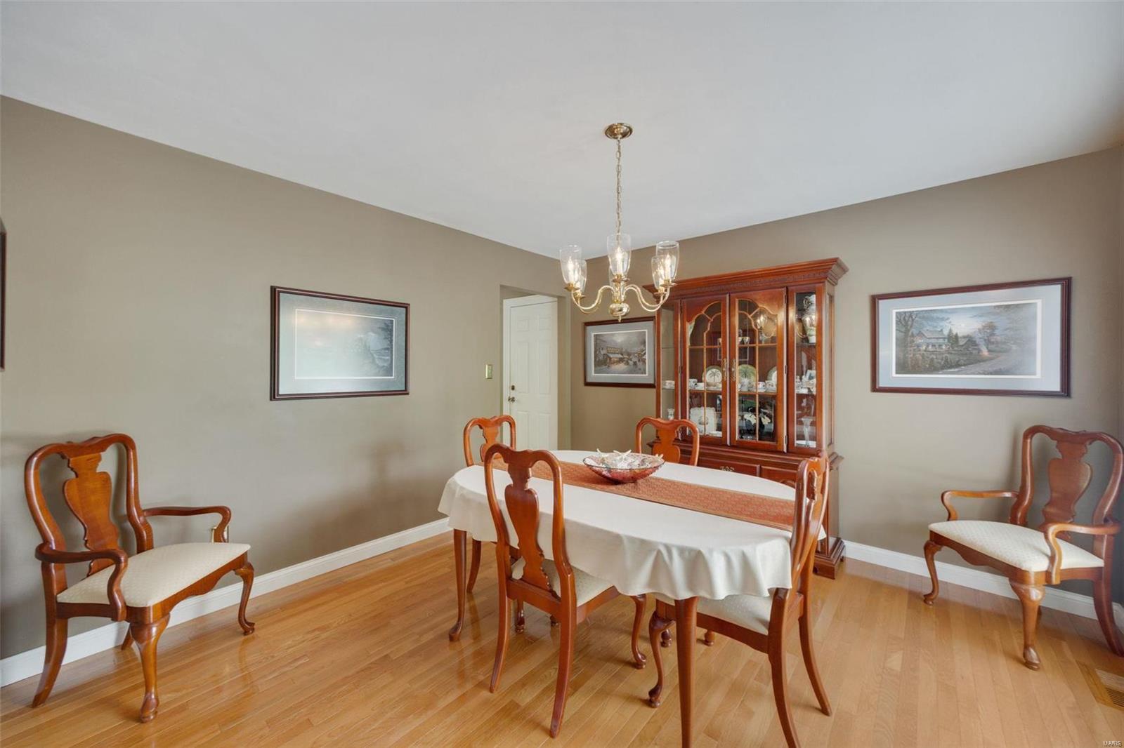 2426 Forest Leaf Parkway