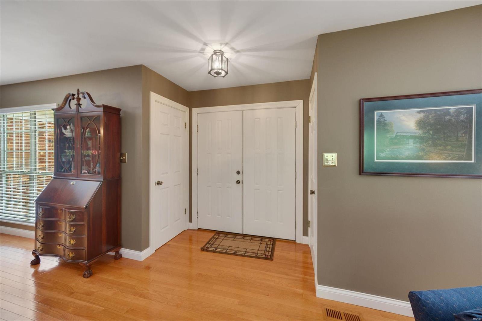 2426 Forest Leaf Parkway