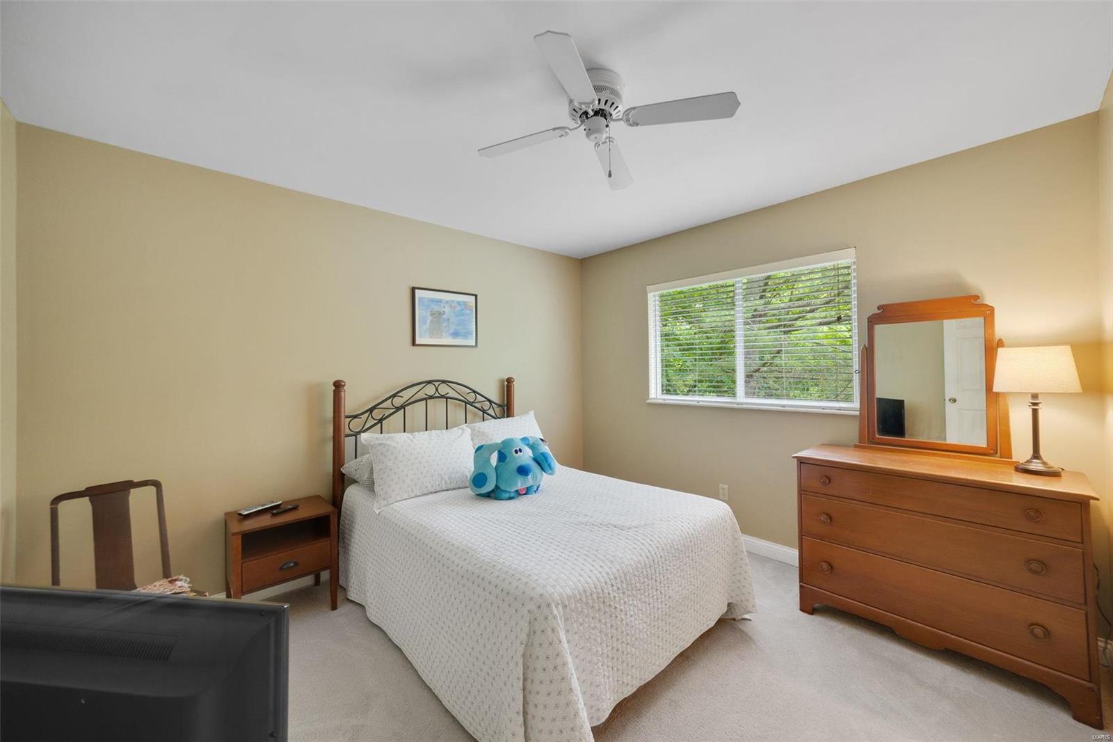 2426 Forest Leaf Parkway