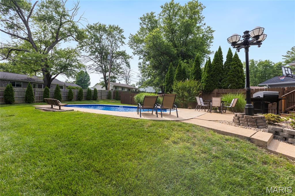 14656 Laketrails Court