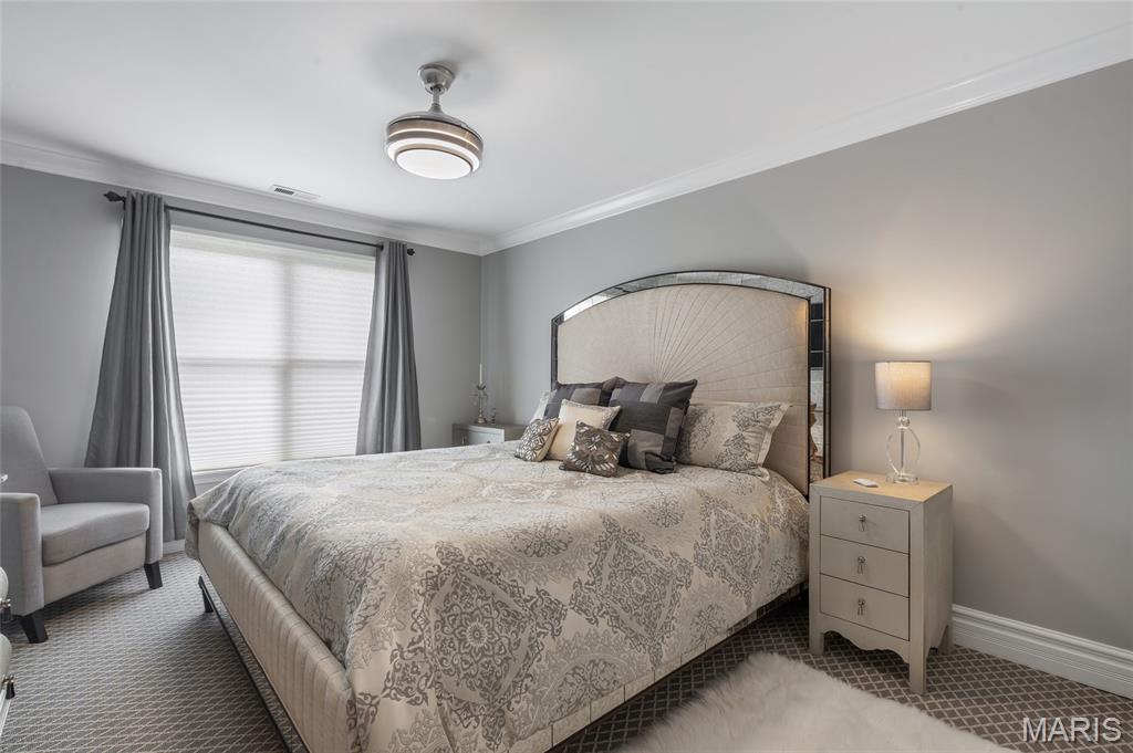 208 Ambridge Court Unit: 302