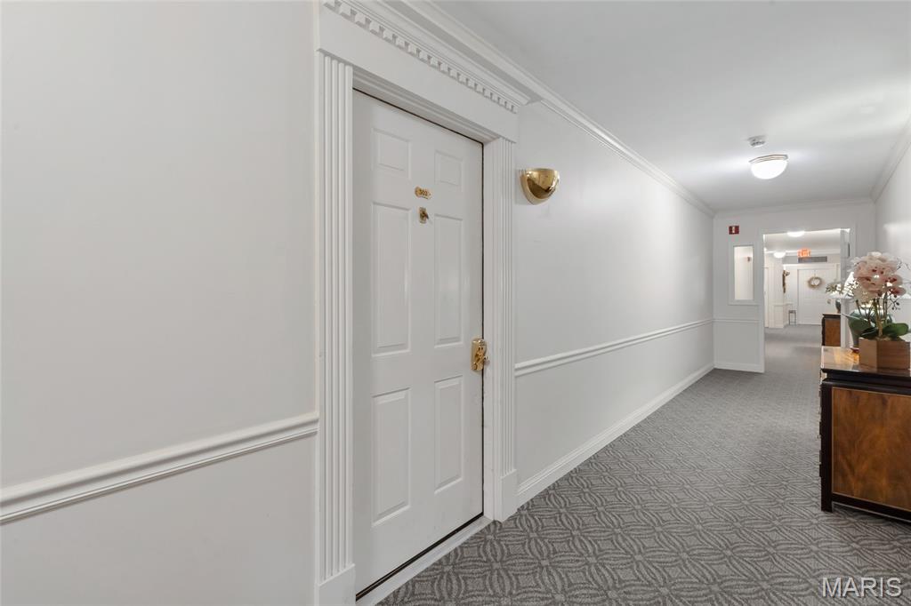 208 Ambridge Court Unit: 302