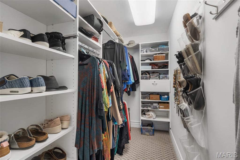 208 Ambridge Court Unit: 302