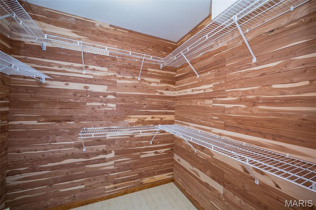 2300 Sterling Pointe Drive