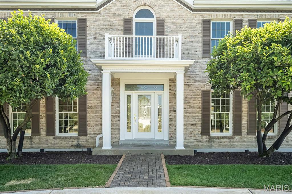 2300 Sterling Pointe Drive