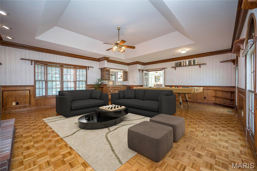 2300 Sterling Pointe Drive