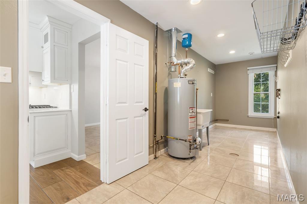 3 Greenbank Drive