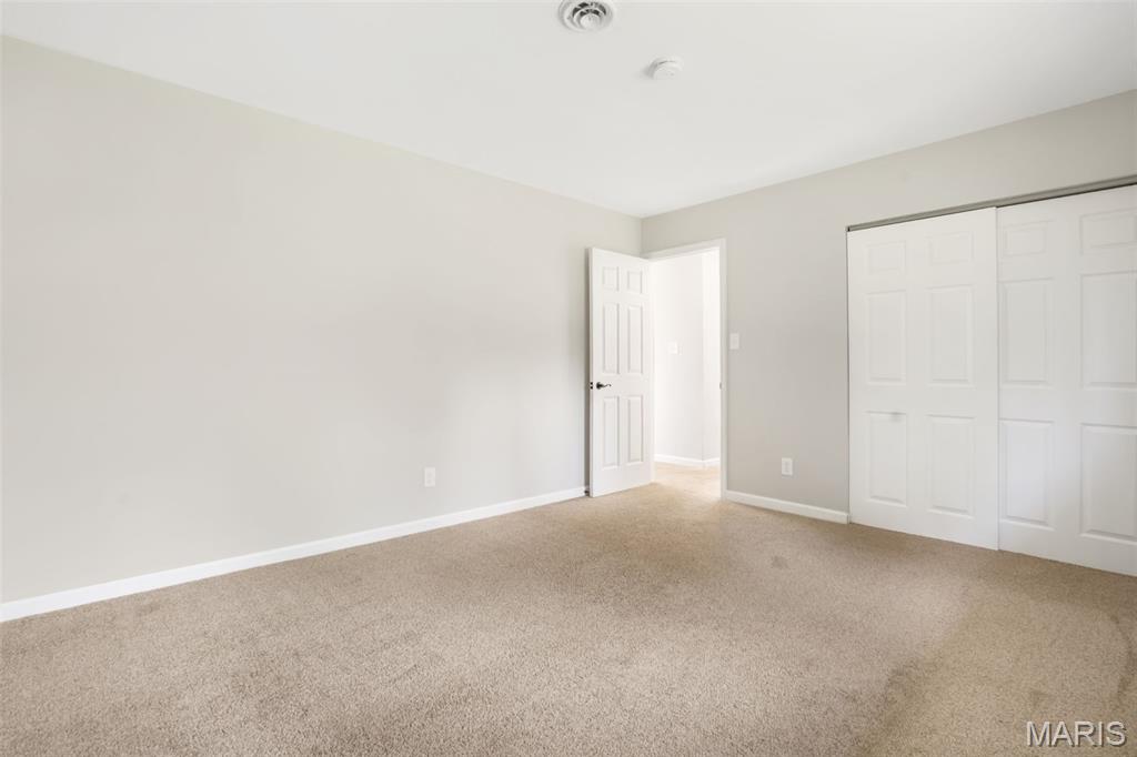 3 Greenbank Drive