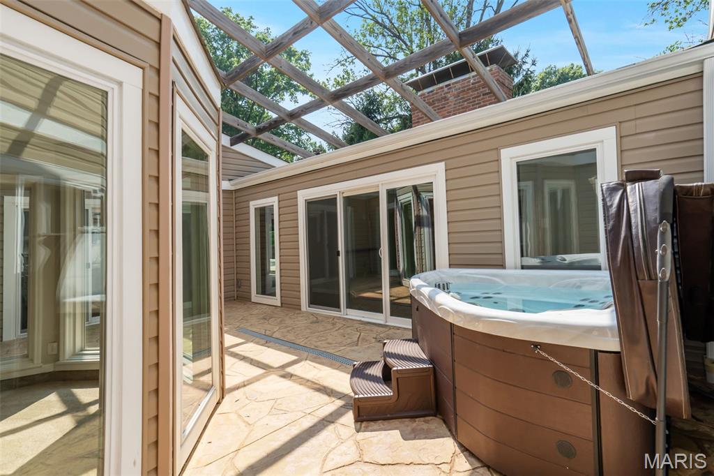3 Greenbank Drive