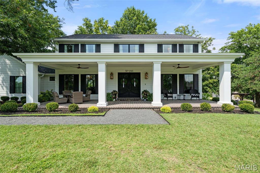 233 Whiting Lane