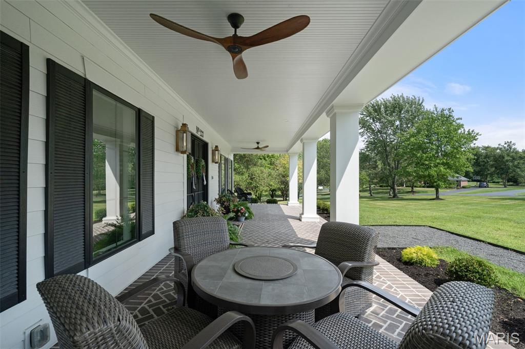 233 Whiting Lane
