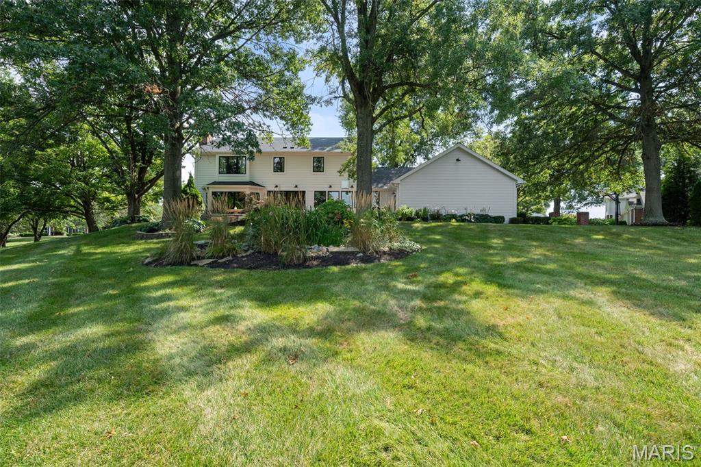233 Whiting Lane