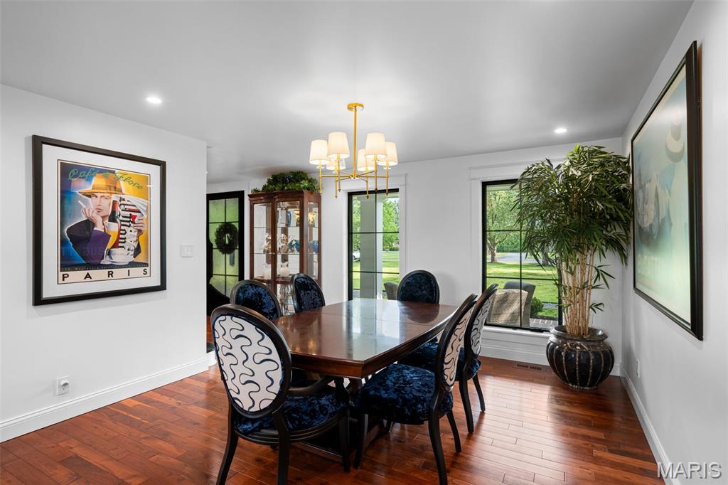 233 Whiting Lane