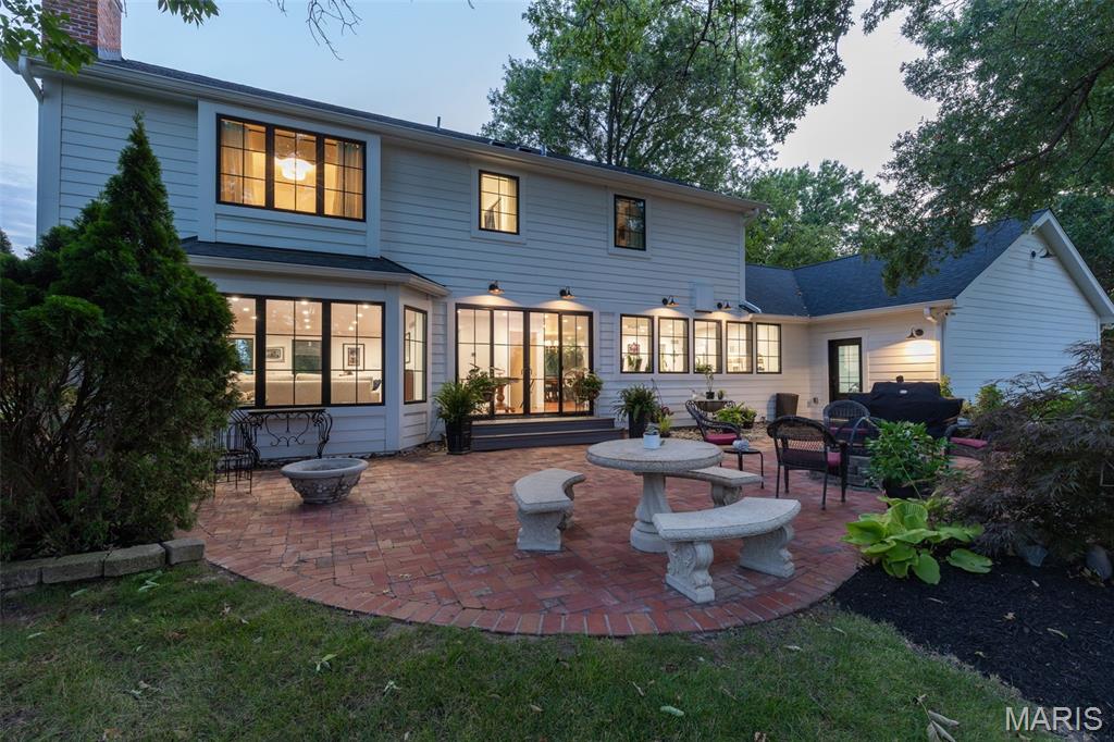 233 Whiting Lane