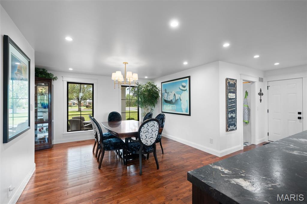 233 Whiting Lane
